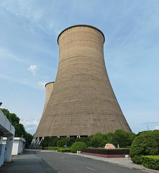 洪江電廠冷卻塔拆除——專業(yè)技藝與安全護(hù)航并重